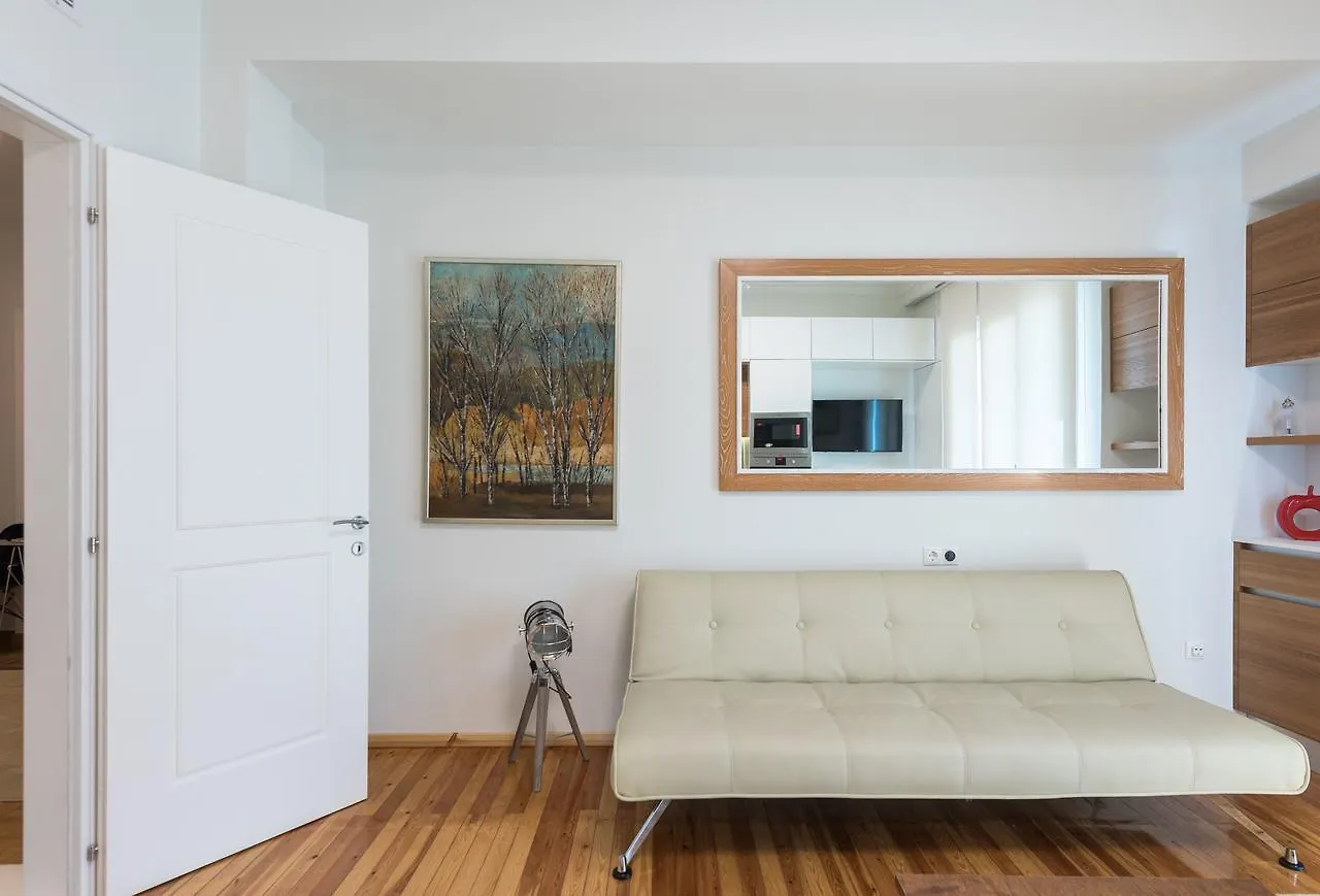 Thessaloniki Seaside Apartment A&B
