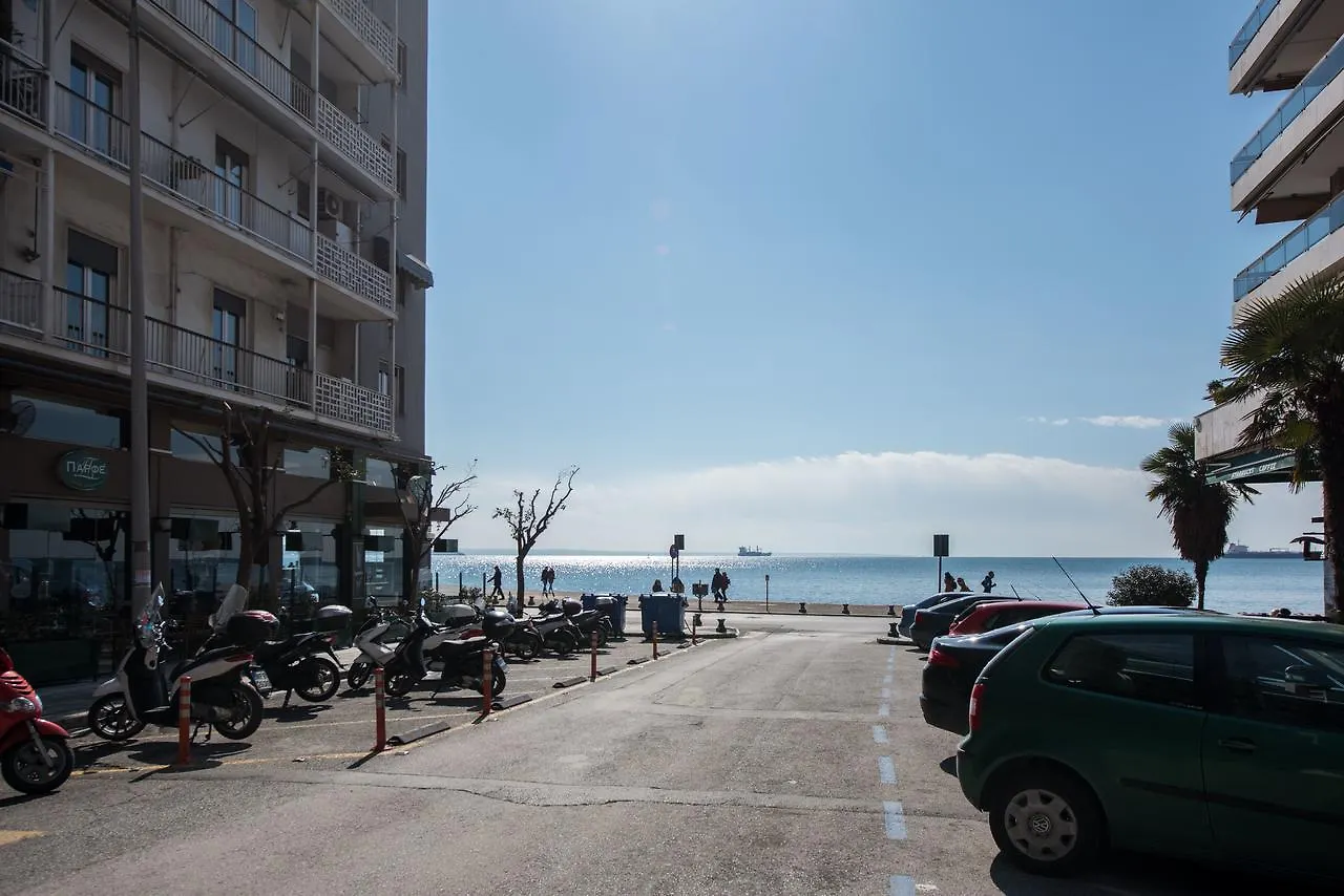 Thessaloniki Seaside Apartment A&B 0*,